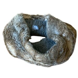 Aerie American Eagle Faux Fur Soft Infinity Plush Knit Snood Loop Scarf- NWT